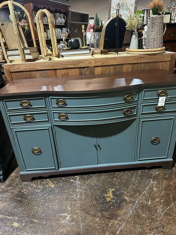 VV Smokey Dunc Buffet 57.5x19.5x34.5