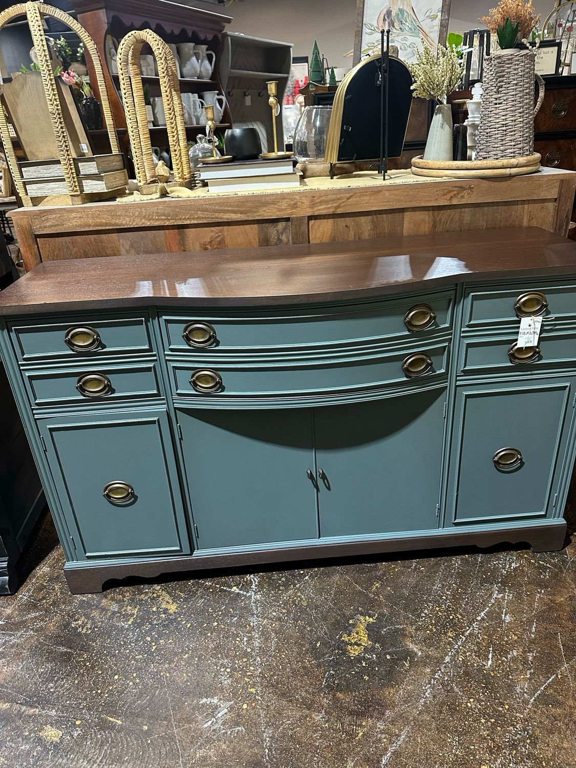VV Smokey Dunc Buffet 57.5x19.5x34.5