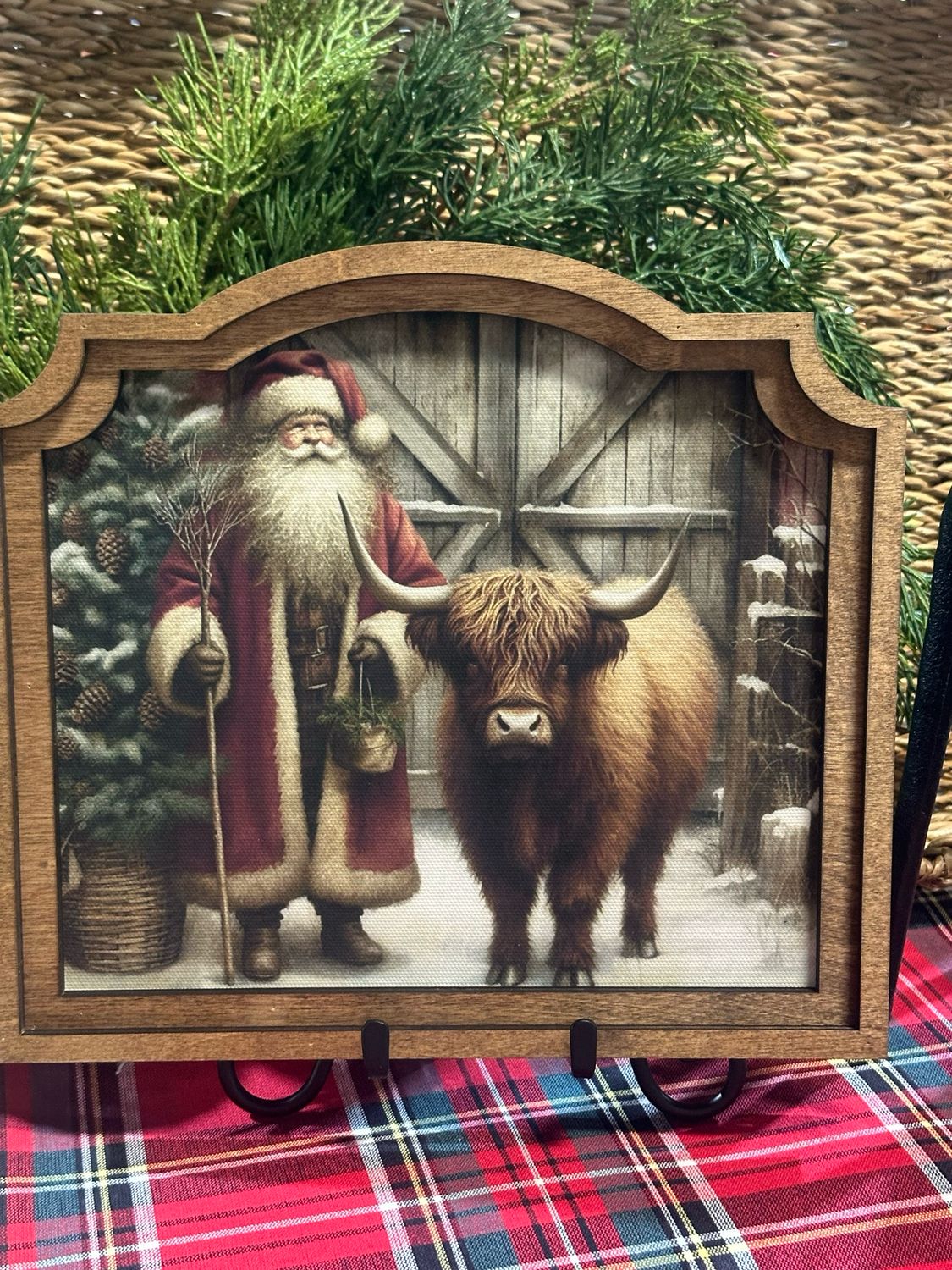 Red 10x9 Highland Santa Red