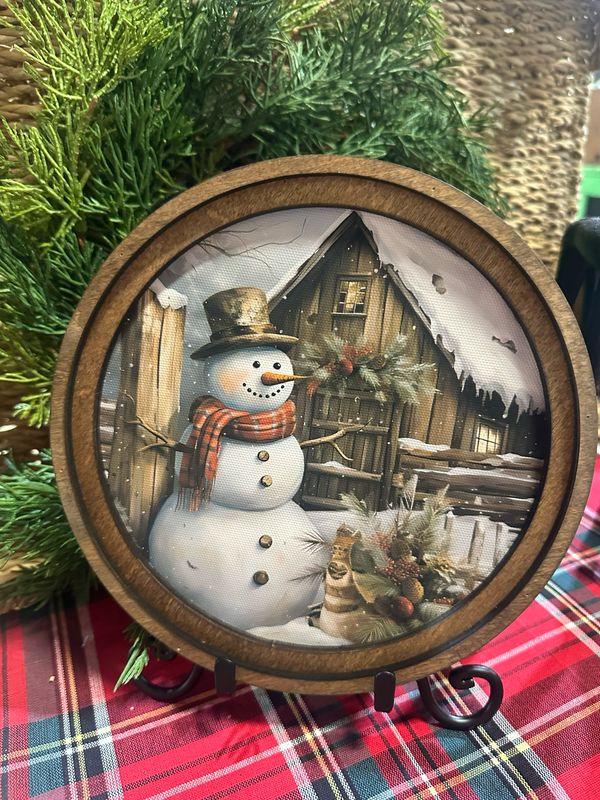Red 8&quot; R Rustic Snowman