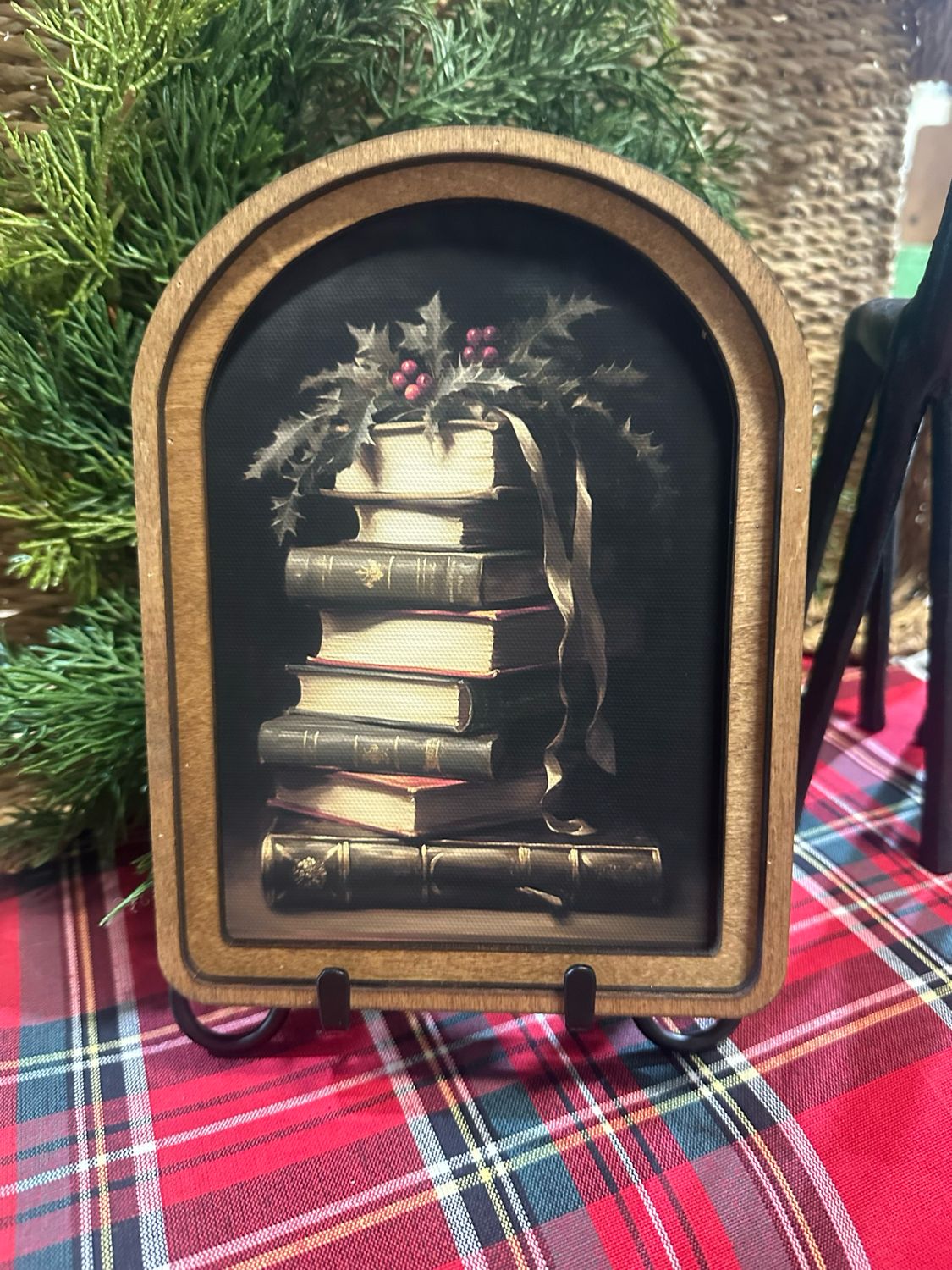 Red Arch Christmas Books 8x6