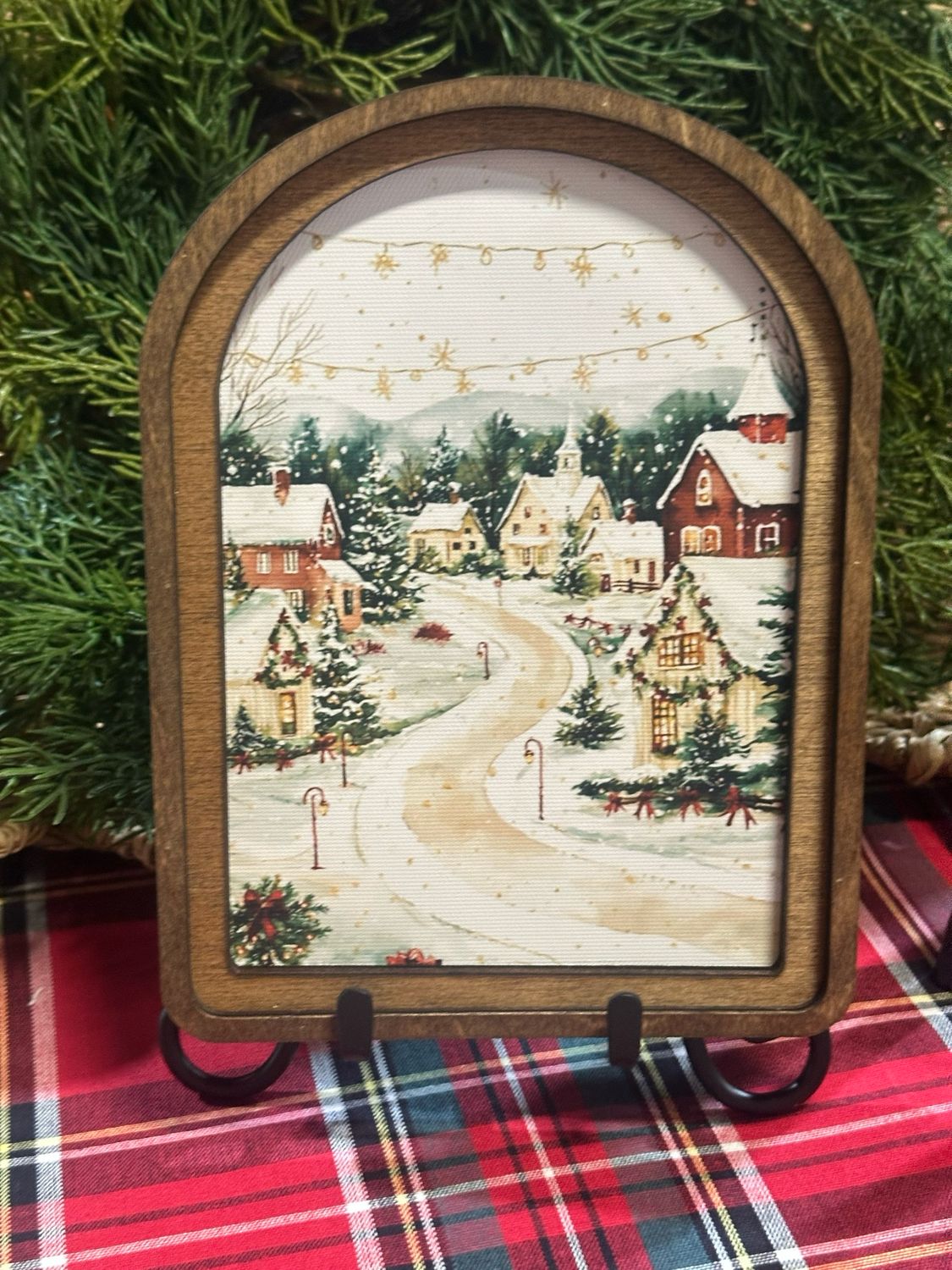 Red Arch Christmas Village 8x6