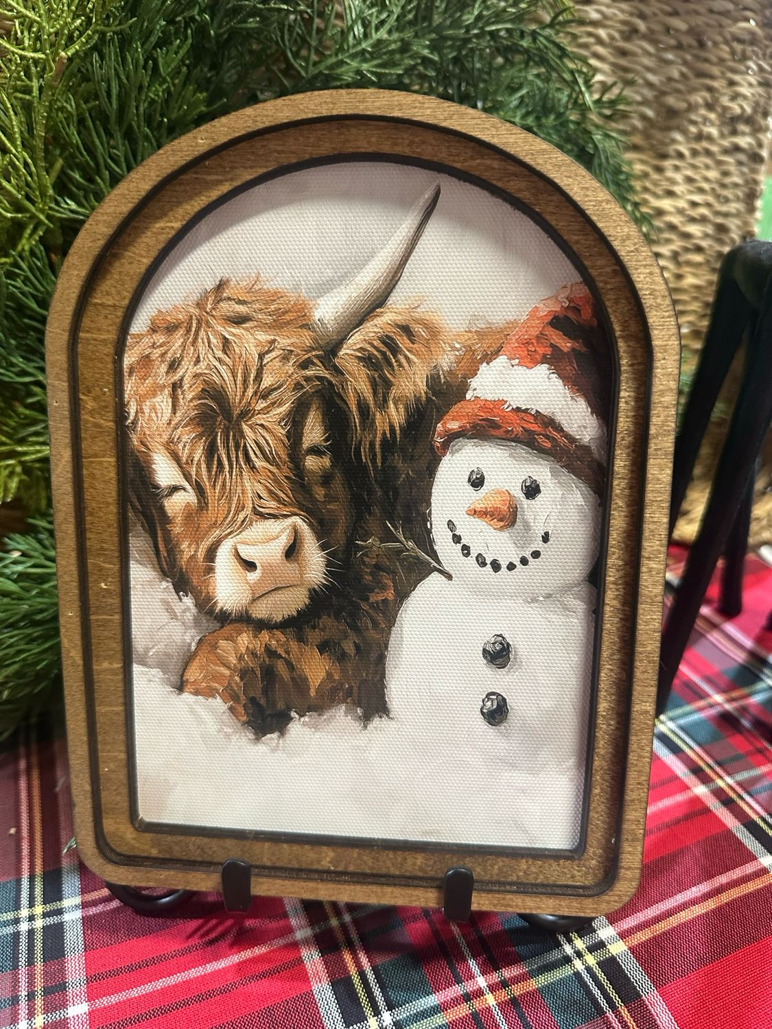 Red Arch High Snowman 8x6