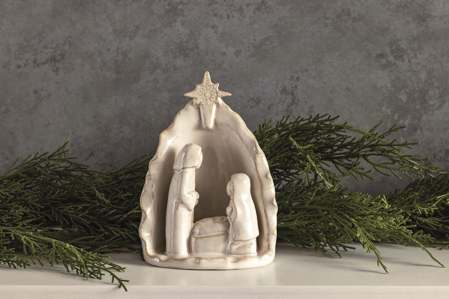 MP Wht Stoneware Nativity 5.5&quot;