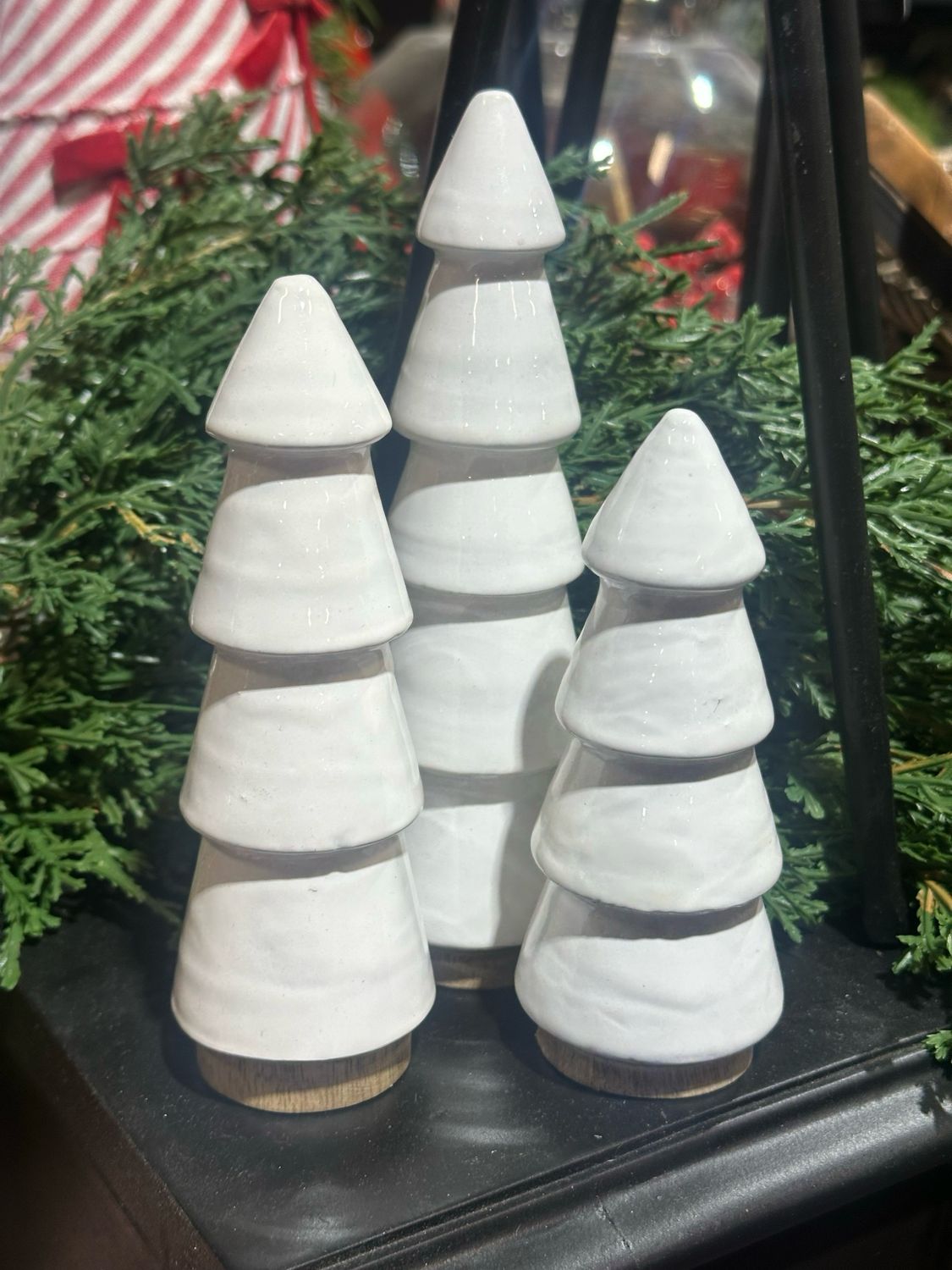 WTC Md White Enamel Tree 6&quot;