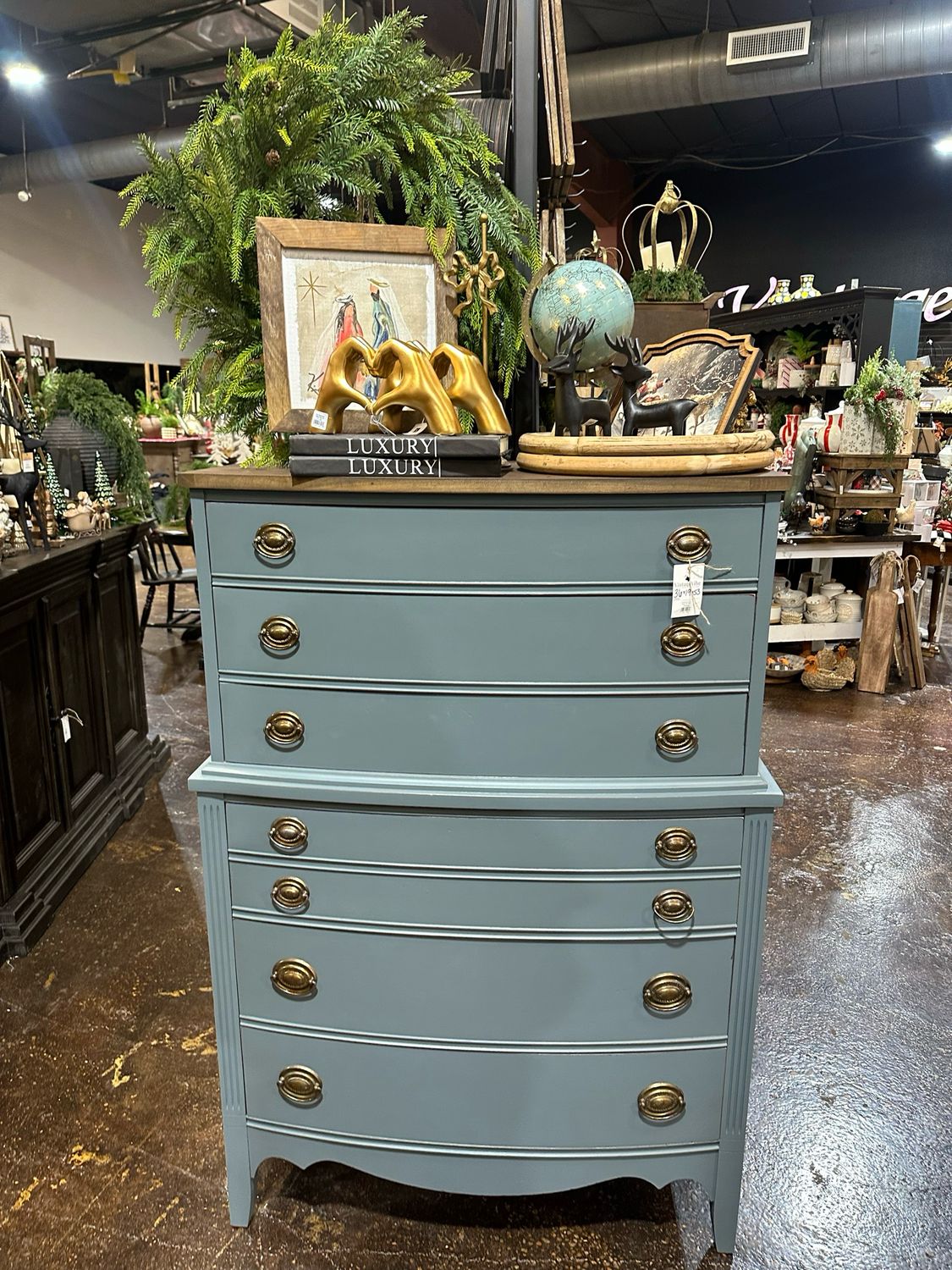 VV Stormy Dunc Chest 36x19x53