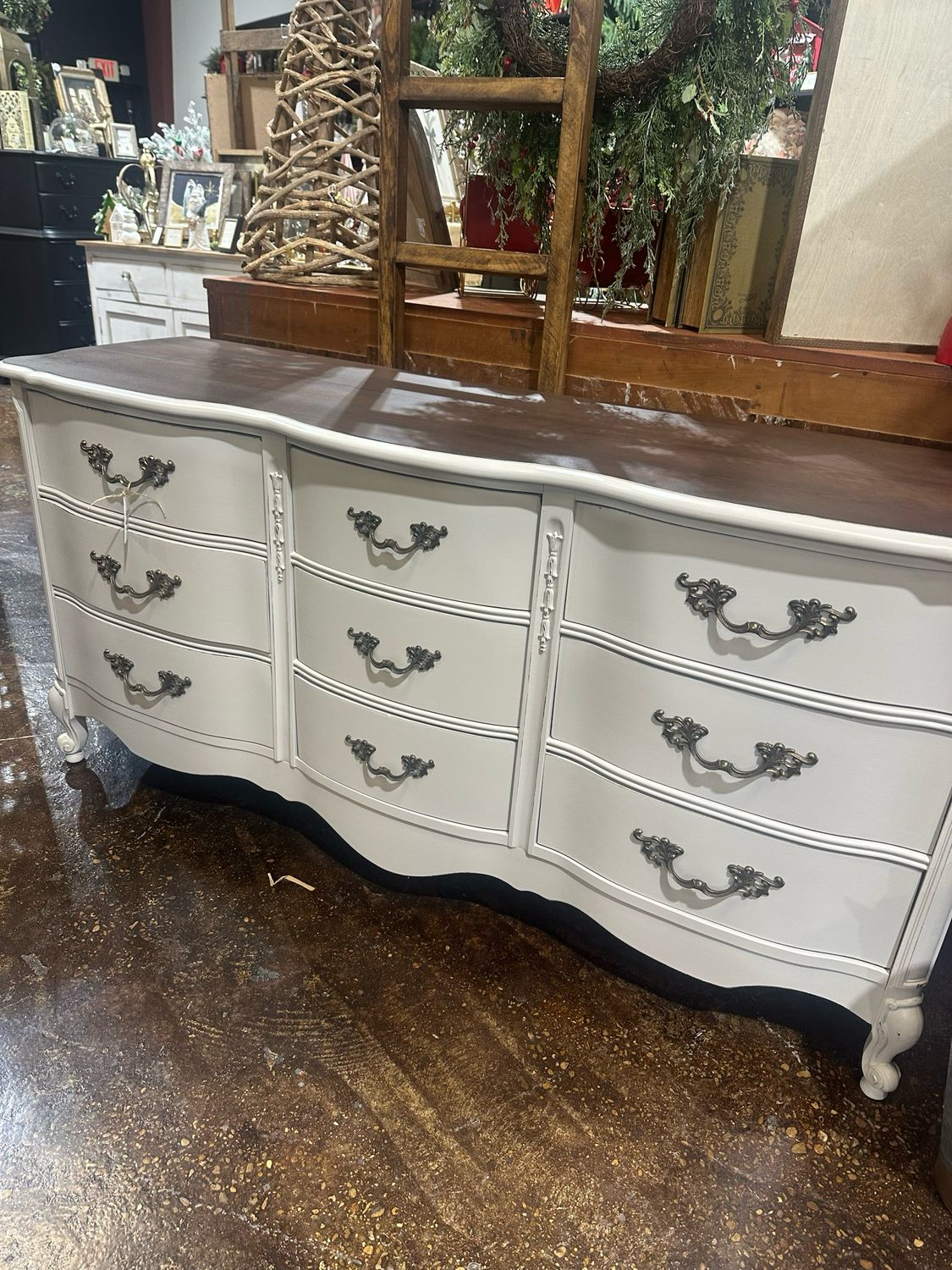 VV Glacier FP Dresser  66x20x32