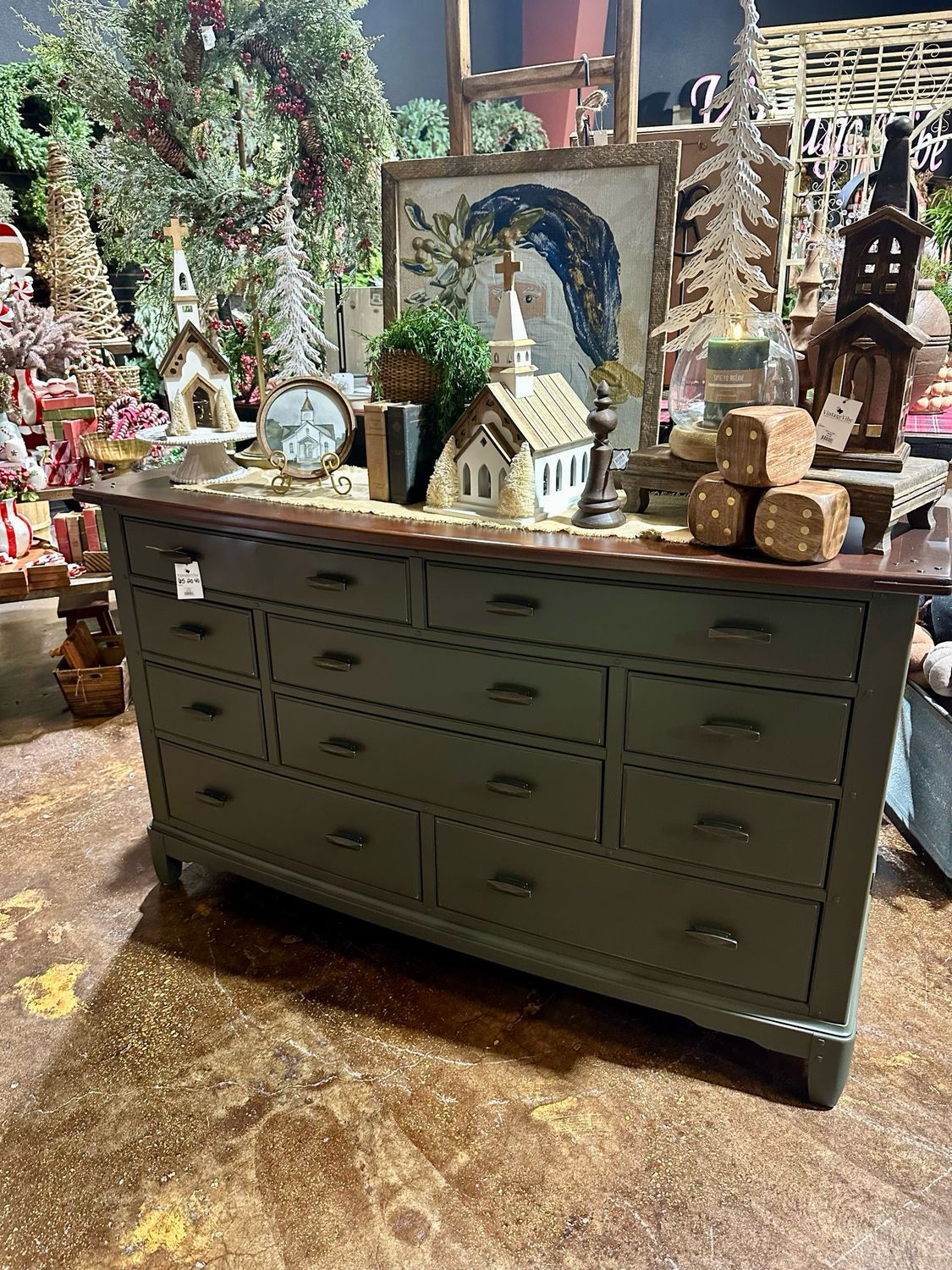 VV Collard 10D Dresser 65x20x40