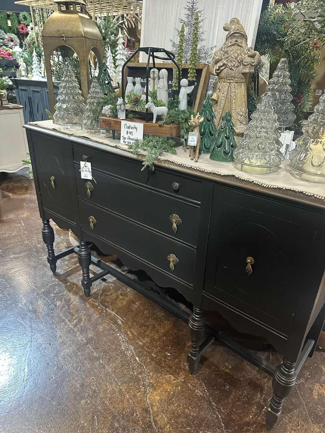 VV Caviar Leg Buffet 60x20x37+41