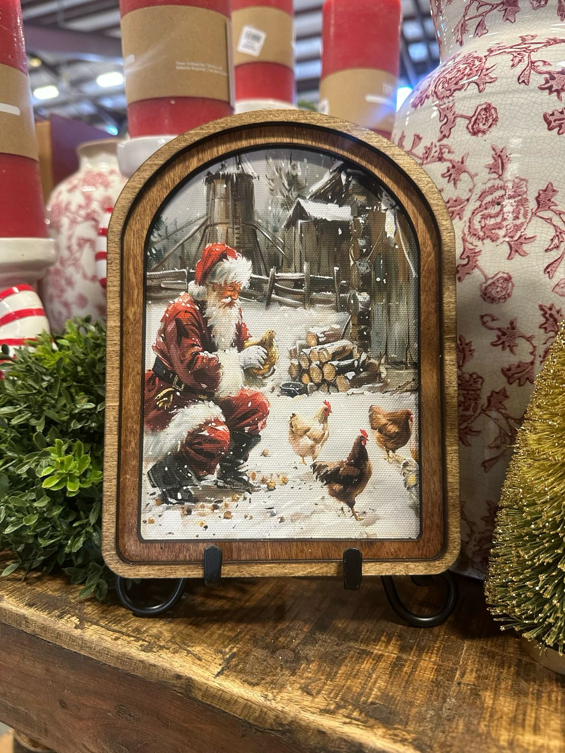 Red Arch Santa With Chickens 8x6