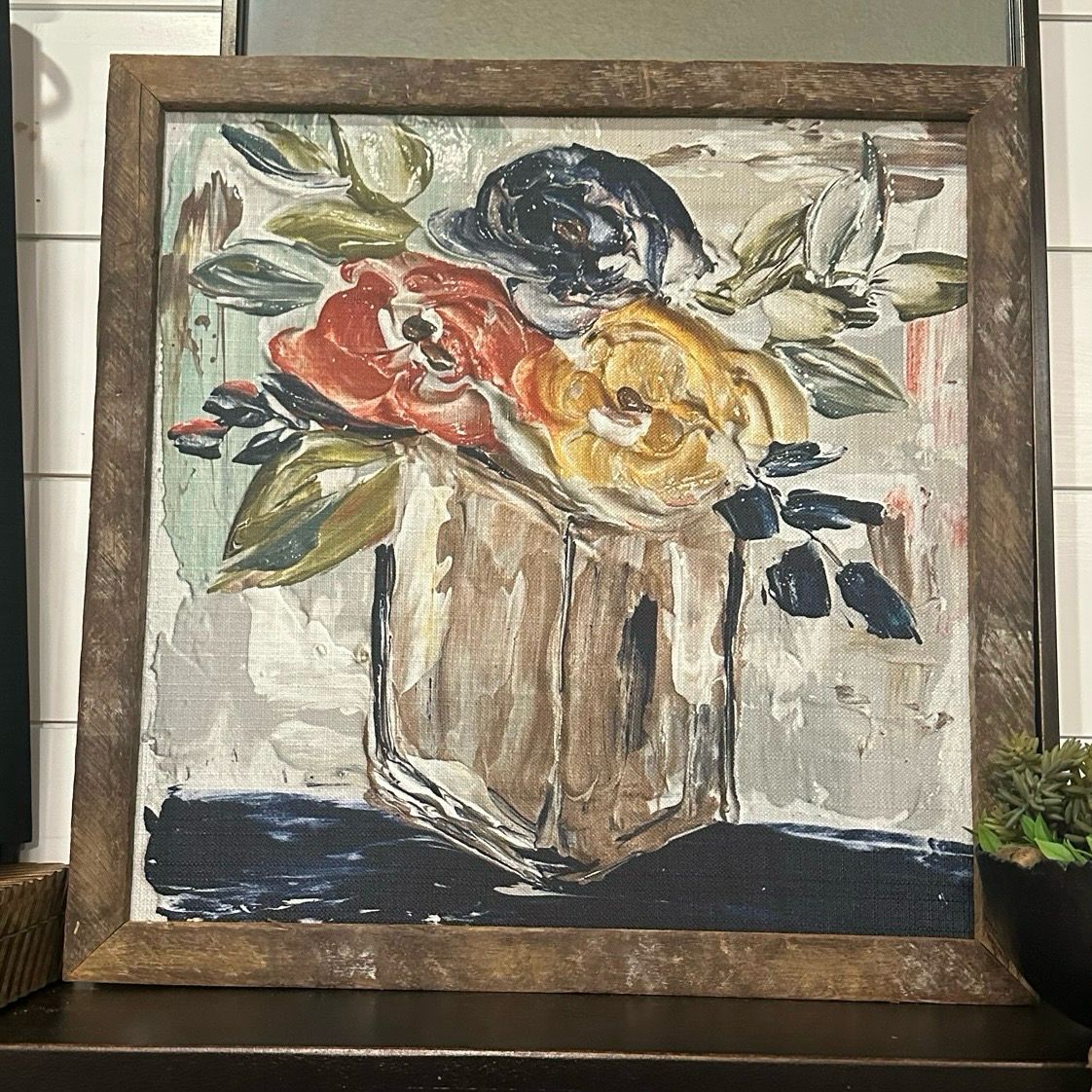 SCM 18x18 Taupe Vase Yel Blue Rust