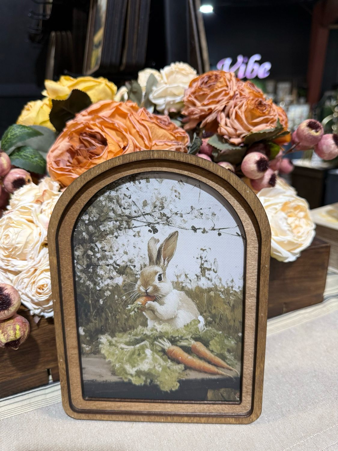 Red Arch Bunny With Carrots 8x6