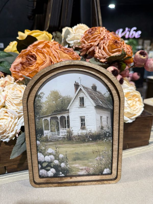 Red Arch Spring Farmhouse 8x6