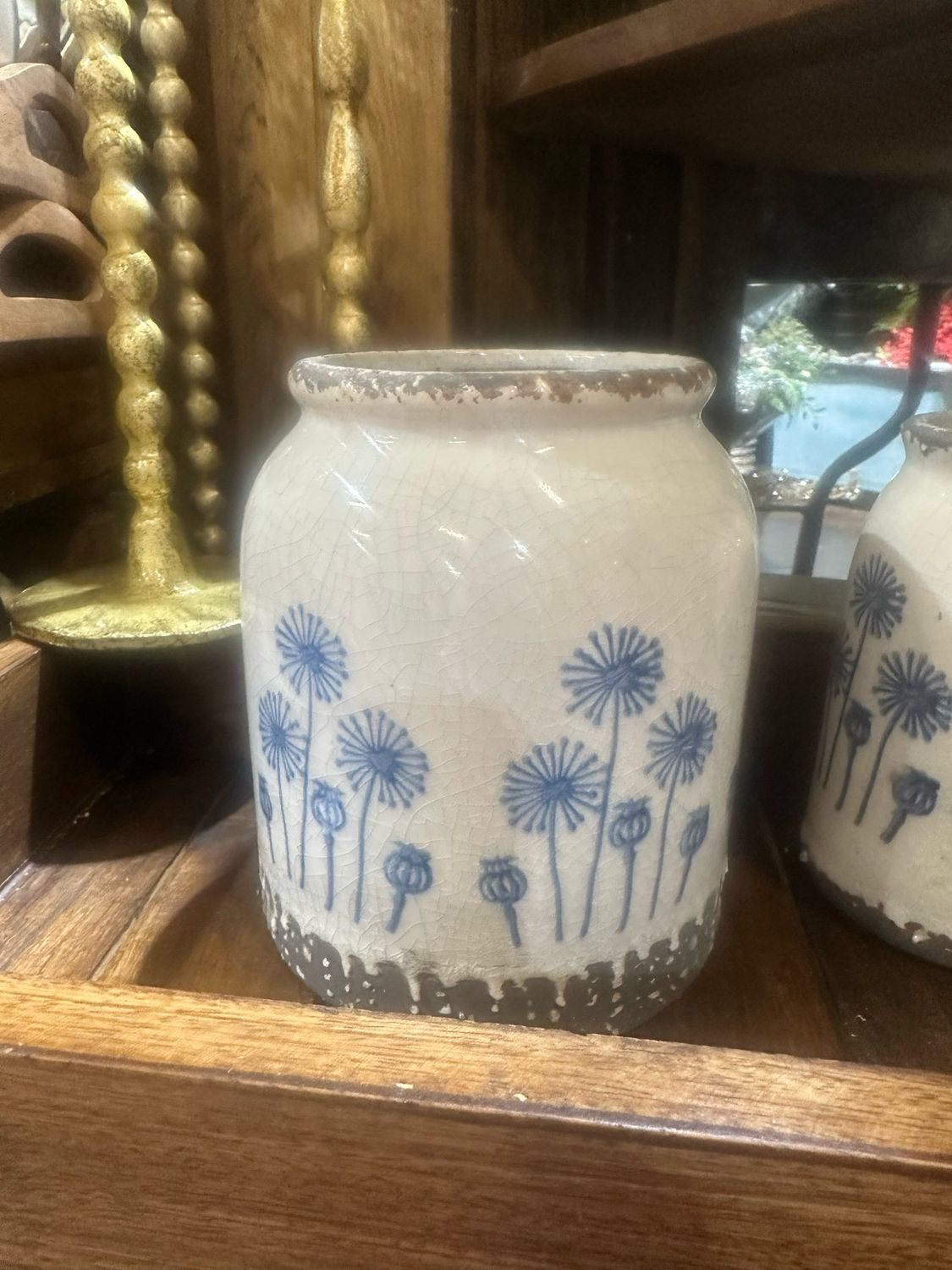 Aud Dandelion Lg Pottery 6.25"