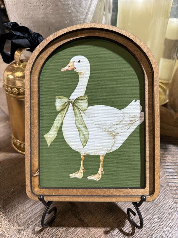 Red Arch Green Spring Goose 8x6
