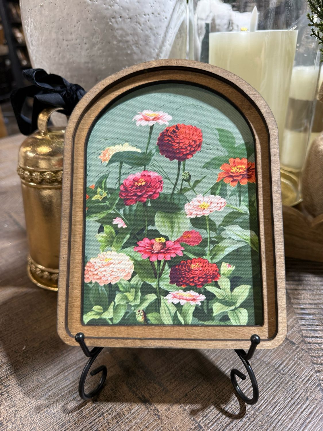 Red Arch Vintage Zinnias 8x6