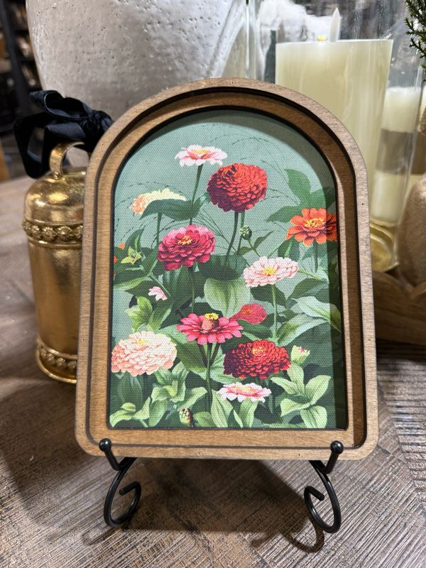 Red Arch Vintage Zinnias 8x6