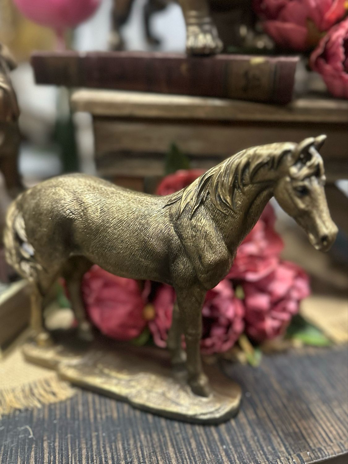 AB Horse Statue 8.5x7.5x2.5