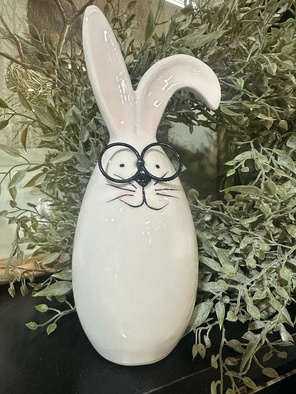 Ger 8.07" Ceramic Bunny W/glasses