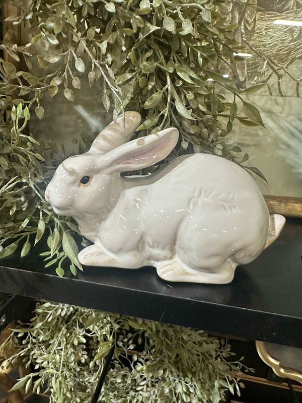 Cco Laying Down Rabbit Stoneware 4"