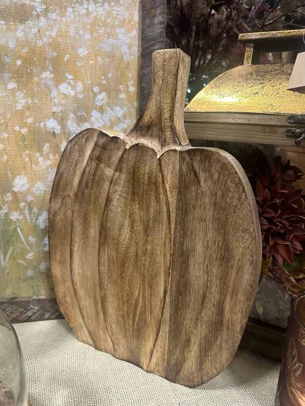 WTC Dark Mango Pumpkin Stand 15x10x1.5