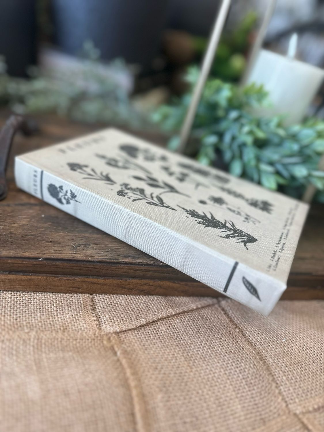 Cco Fleurs Book Box 8.25x5.9x1.2