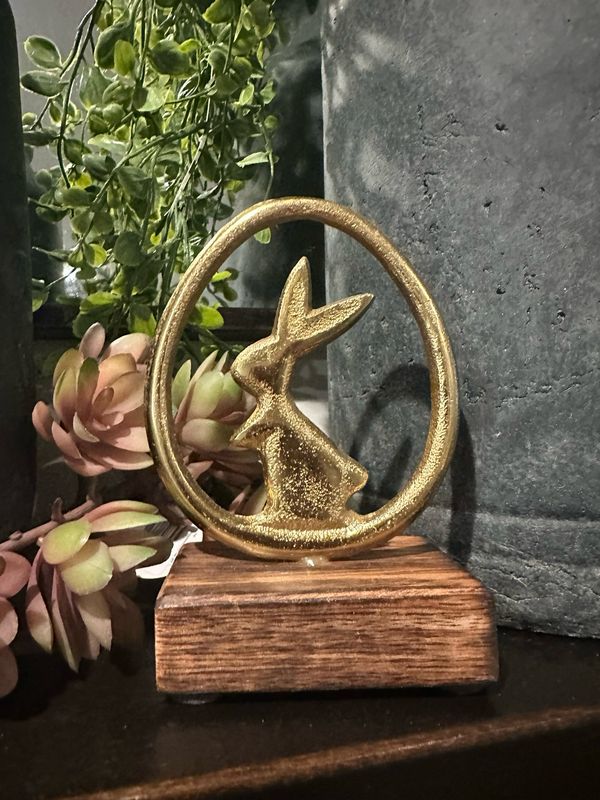 WTC Sm Golden Bunny Egg Stand 5"