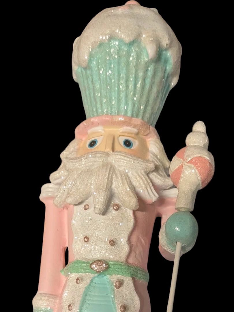 Yngs Pink Nutcracker 10"