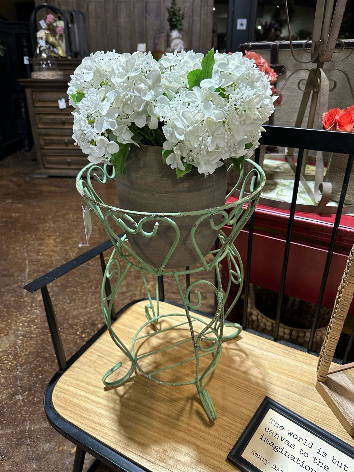 Cmq Heart Plant Stand Gr 18.5x12