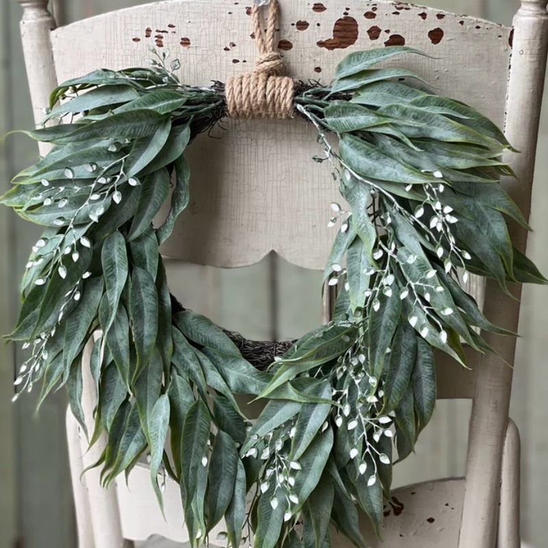 Lan Grn 16" Hourglass Greens Wreath