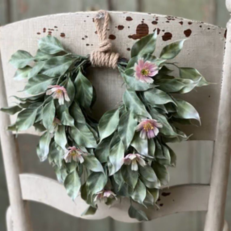 Lan Pink 10.5" Idle Hour Wreath