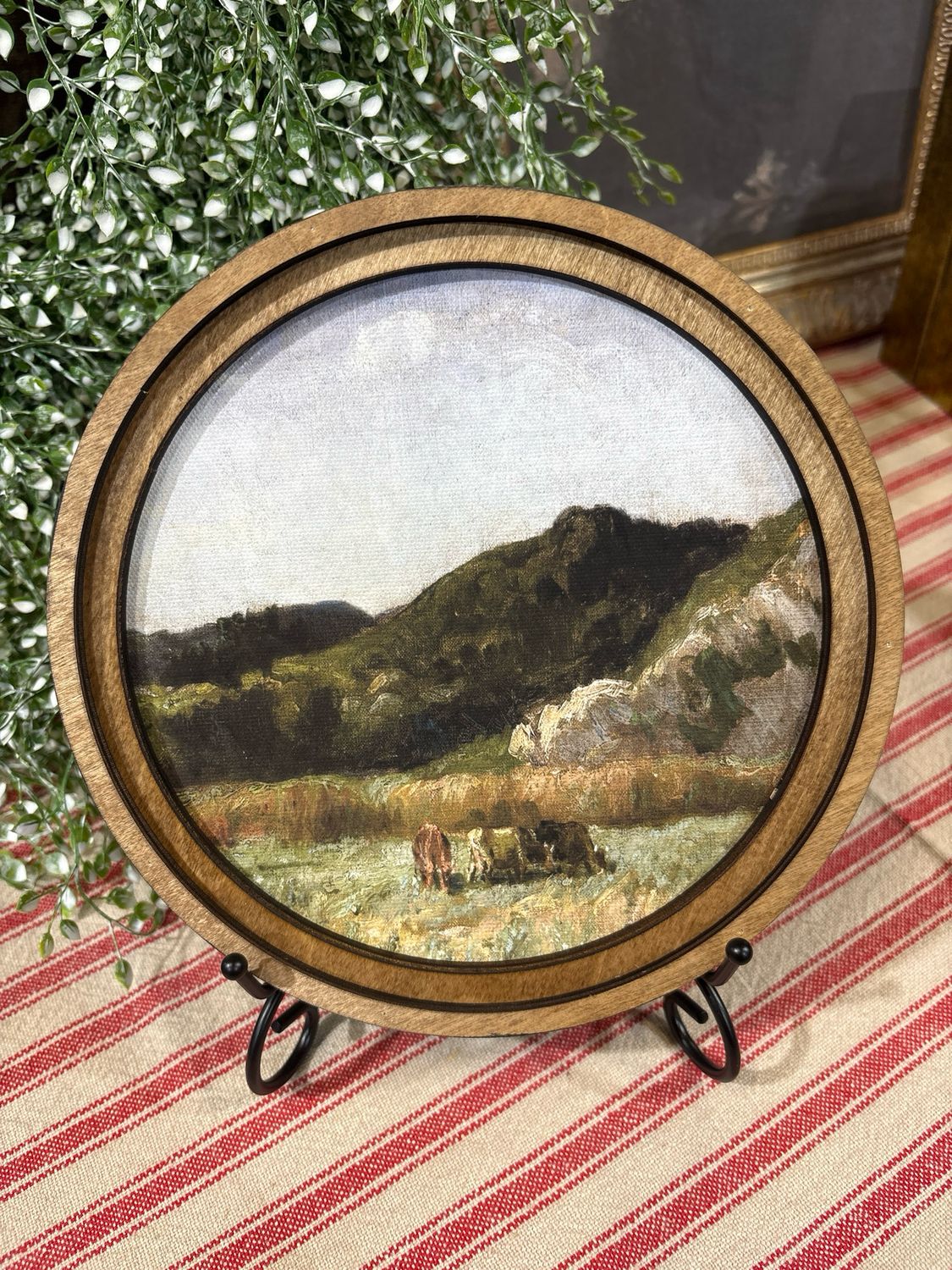 Red 8" R Grazing Cattle