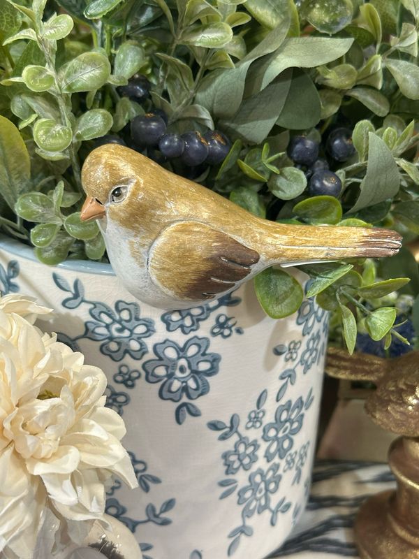 WTC Cream\Tan Resin Pot Sitter Bird