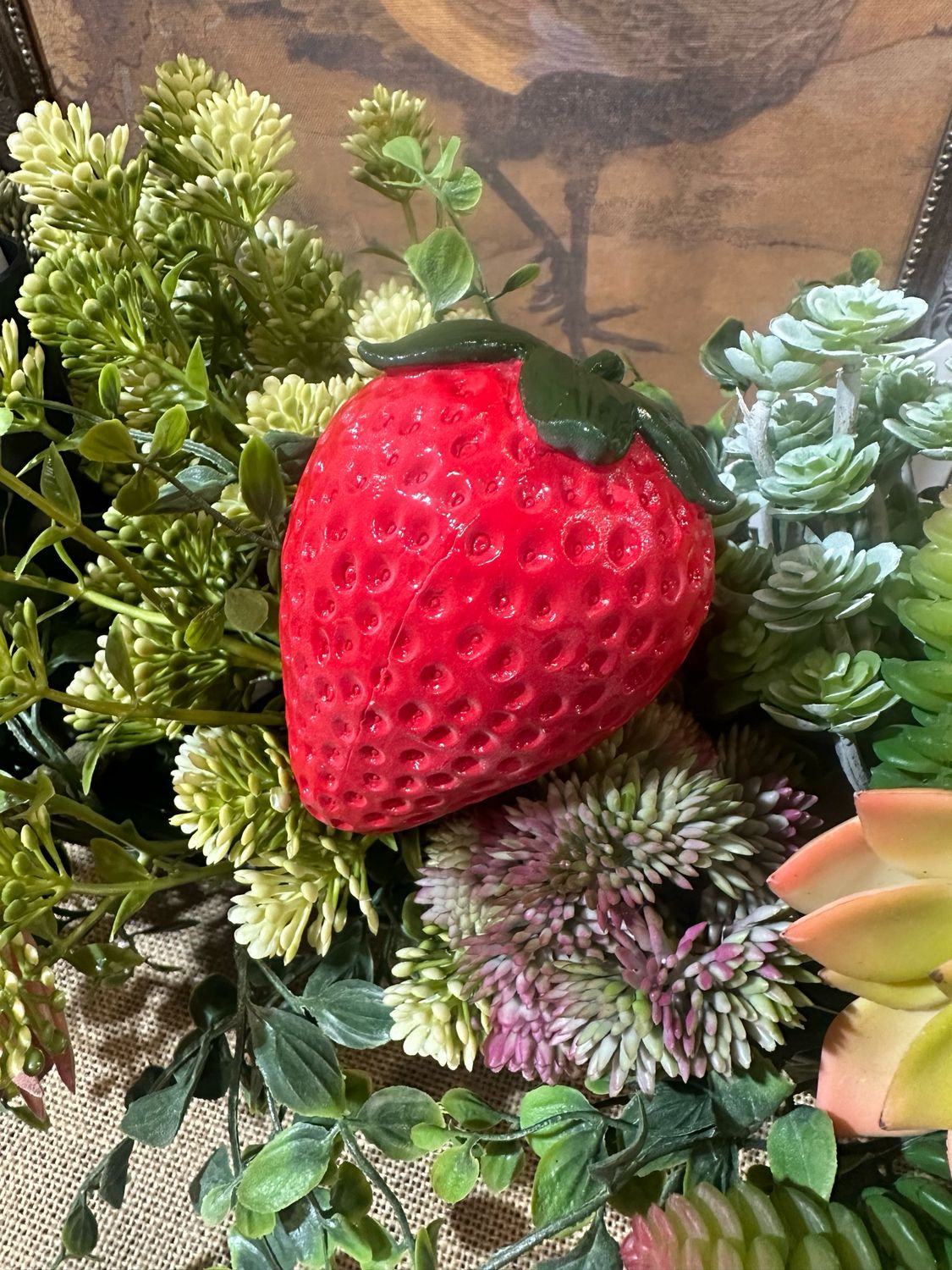 WTC Lg Resin Strawberry 3.5