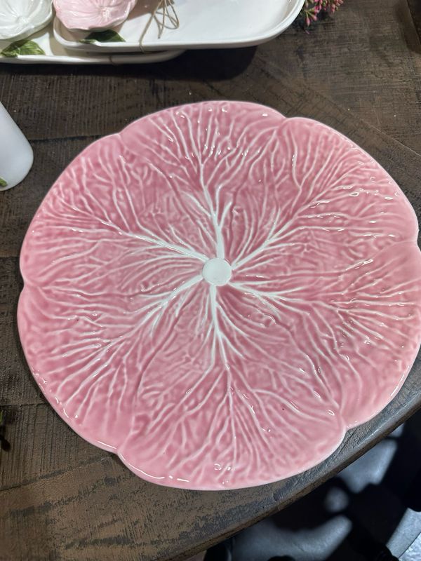 CCO 10.75" Pink Cabbage Shaped Plate