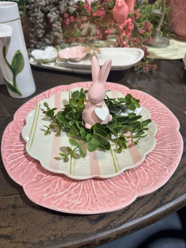 CCO 10.75" Pink Cabbage Shaped Plate