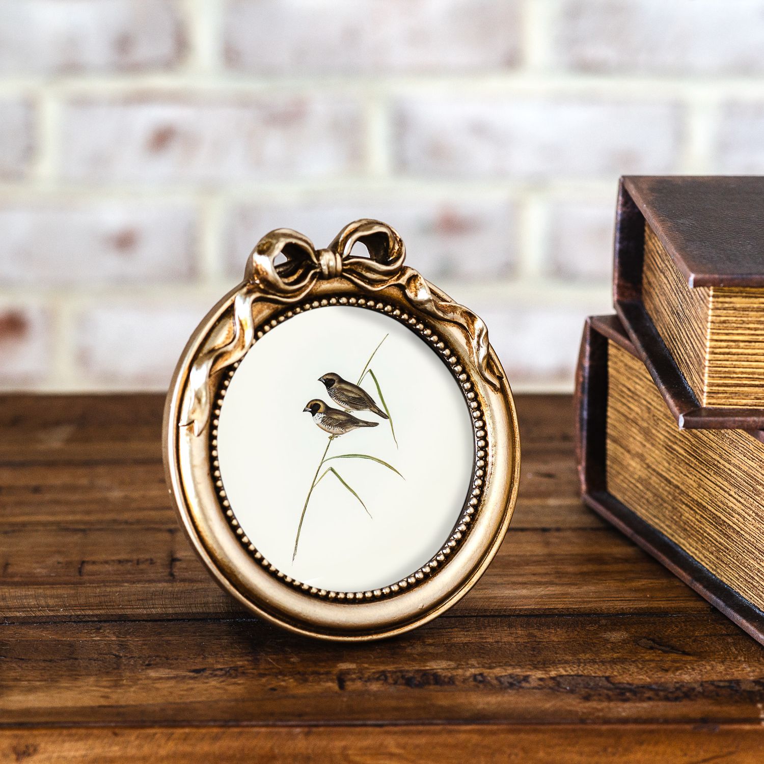 PDG 4x4 Rnd Gold Bow