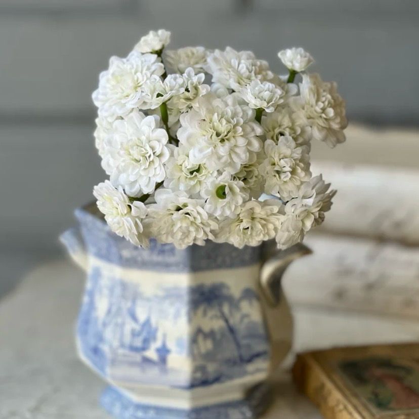 Lan White 10.5" Petal Pusher Bundle