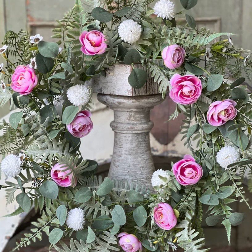 Lan Pink 24" Bloomsbury Hill Wreath