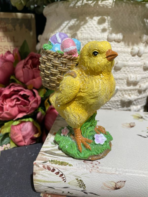 Han Back Basket Chickie 4.5"