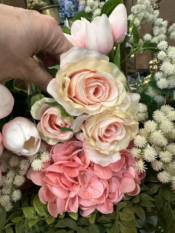 Aud Lt Pink Mini Rose 20"