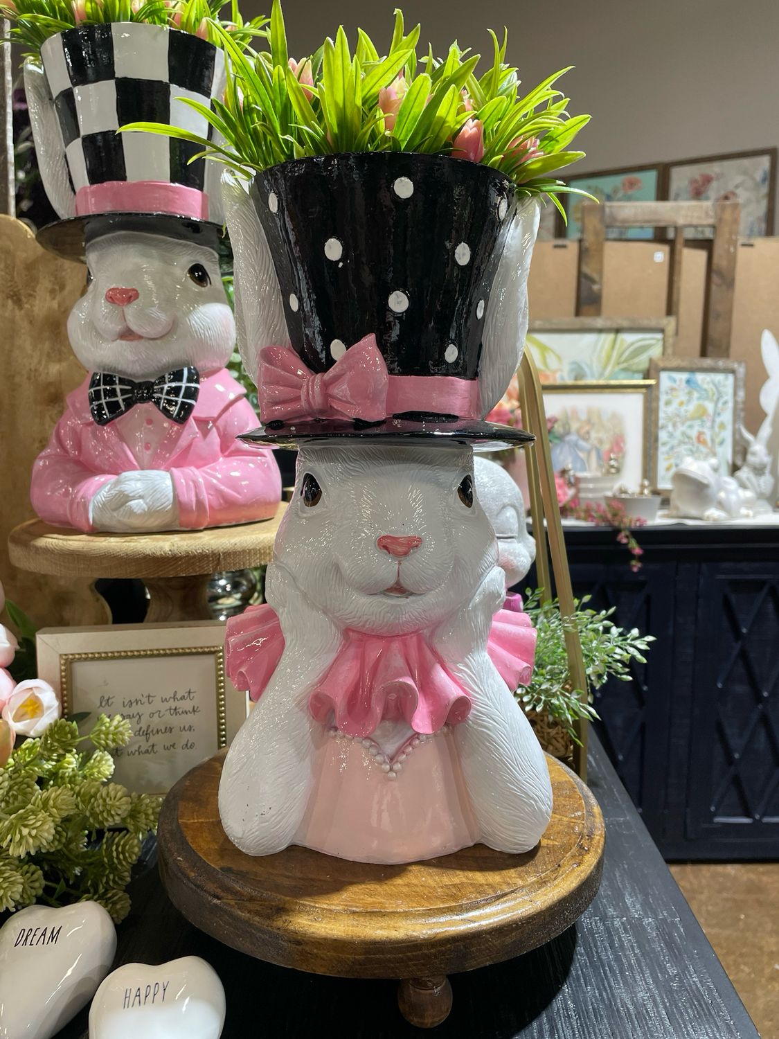 Reg Girl Bunny Bust Planter 13" Dot Hat