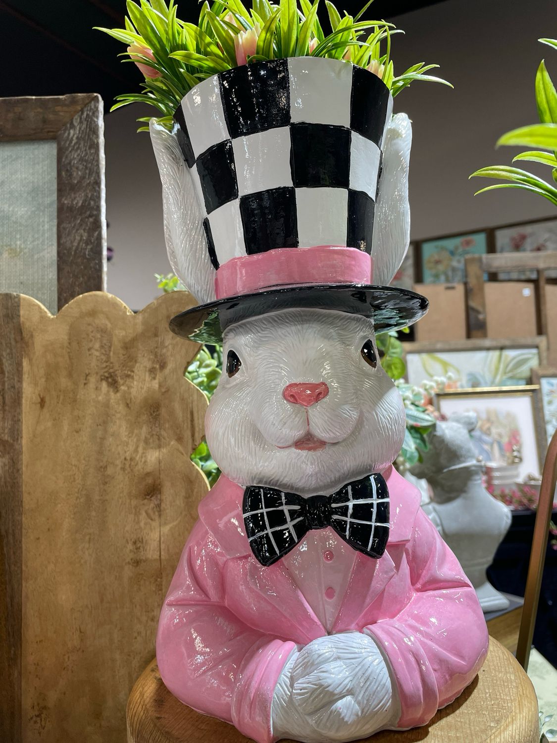 Reg Boy Bunny Bust Planter 13" Checker Hat