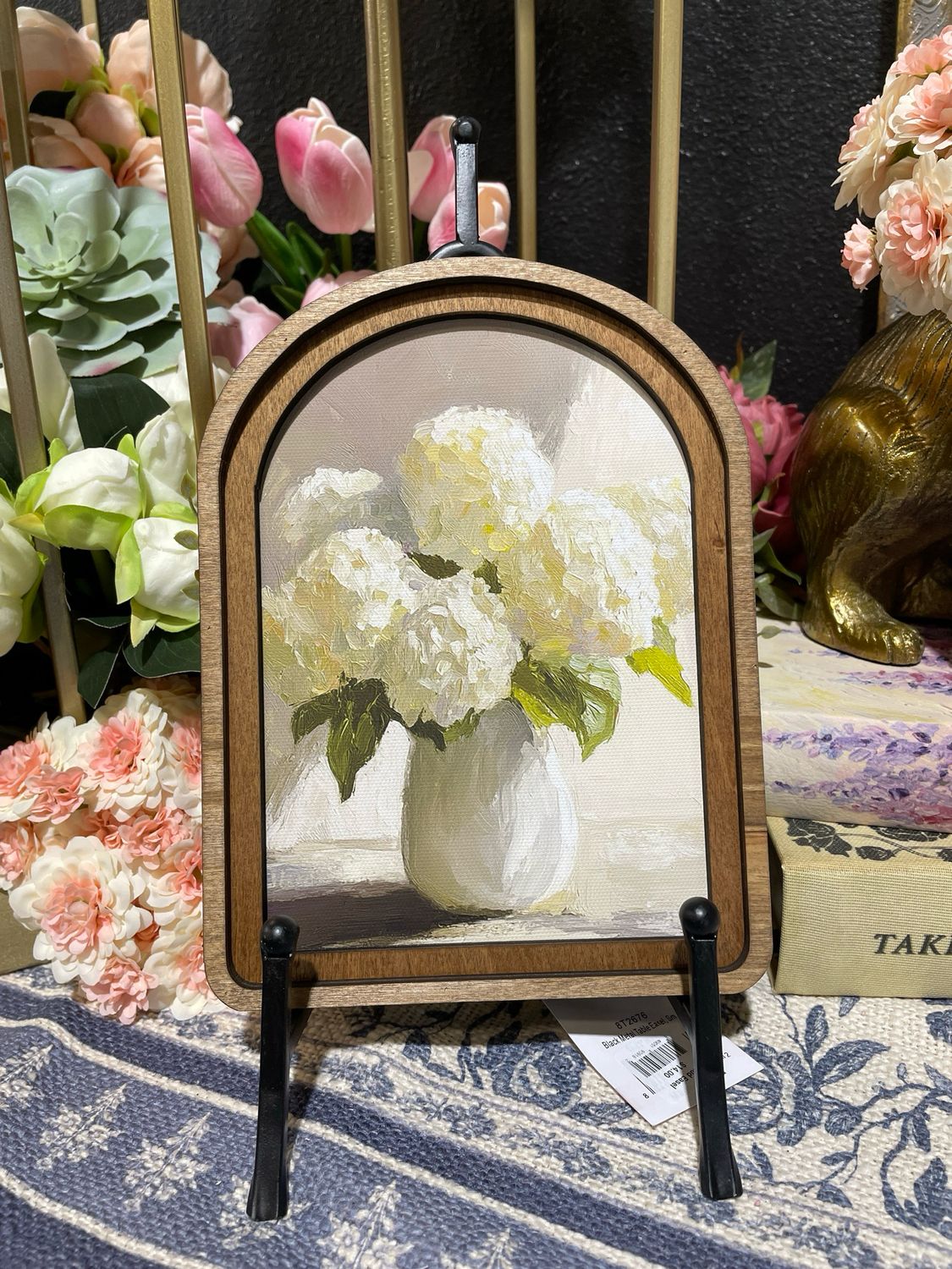 Red Arch Hydrangea Vase 6x8