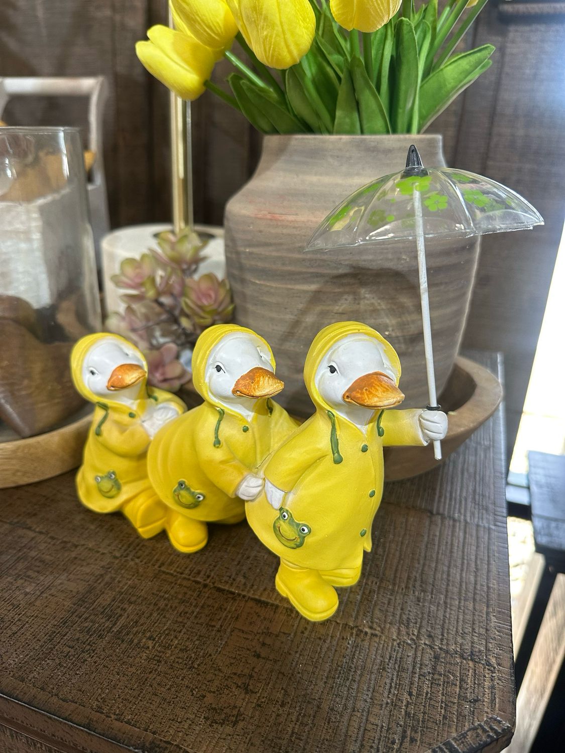 Fan Sm In Line Raincoat Duck Trio 9"