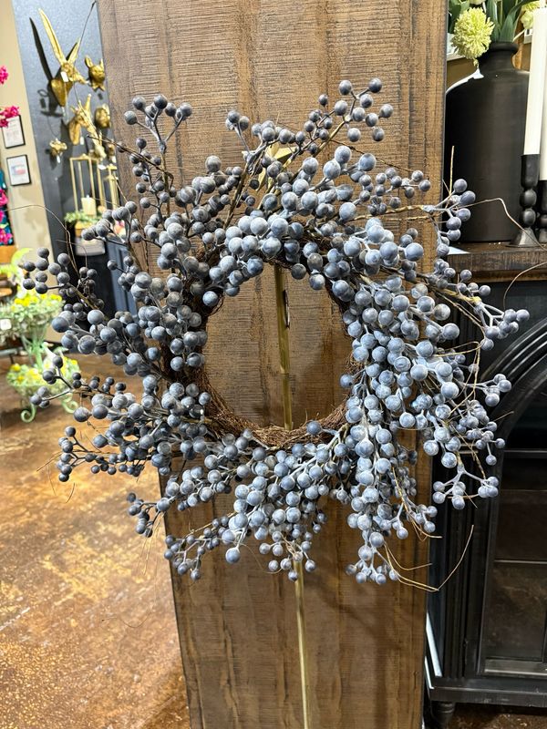 Fan 24" Blue Berry Wreath