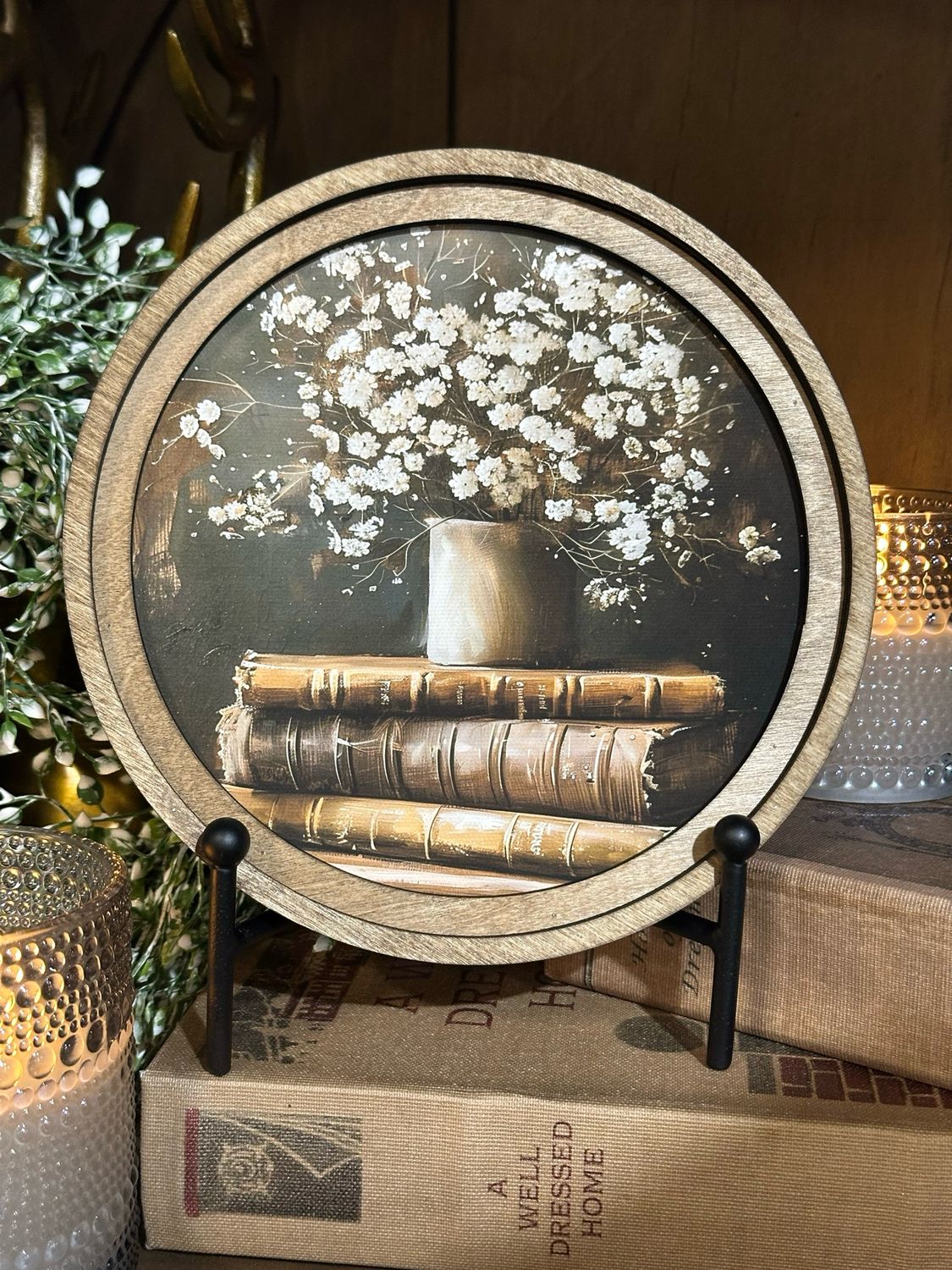 Red 8" R Books W Flowers