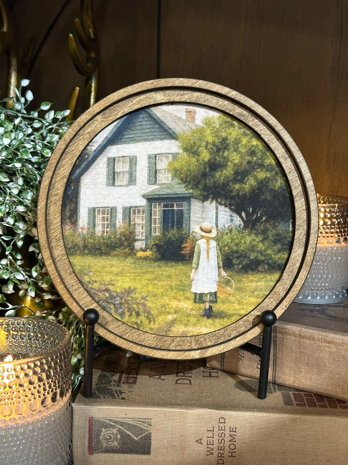 Red 8" R Green Gables