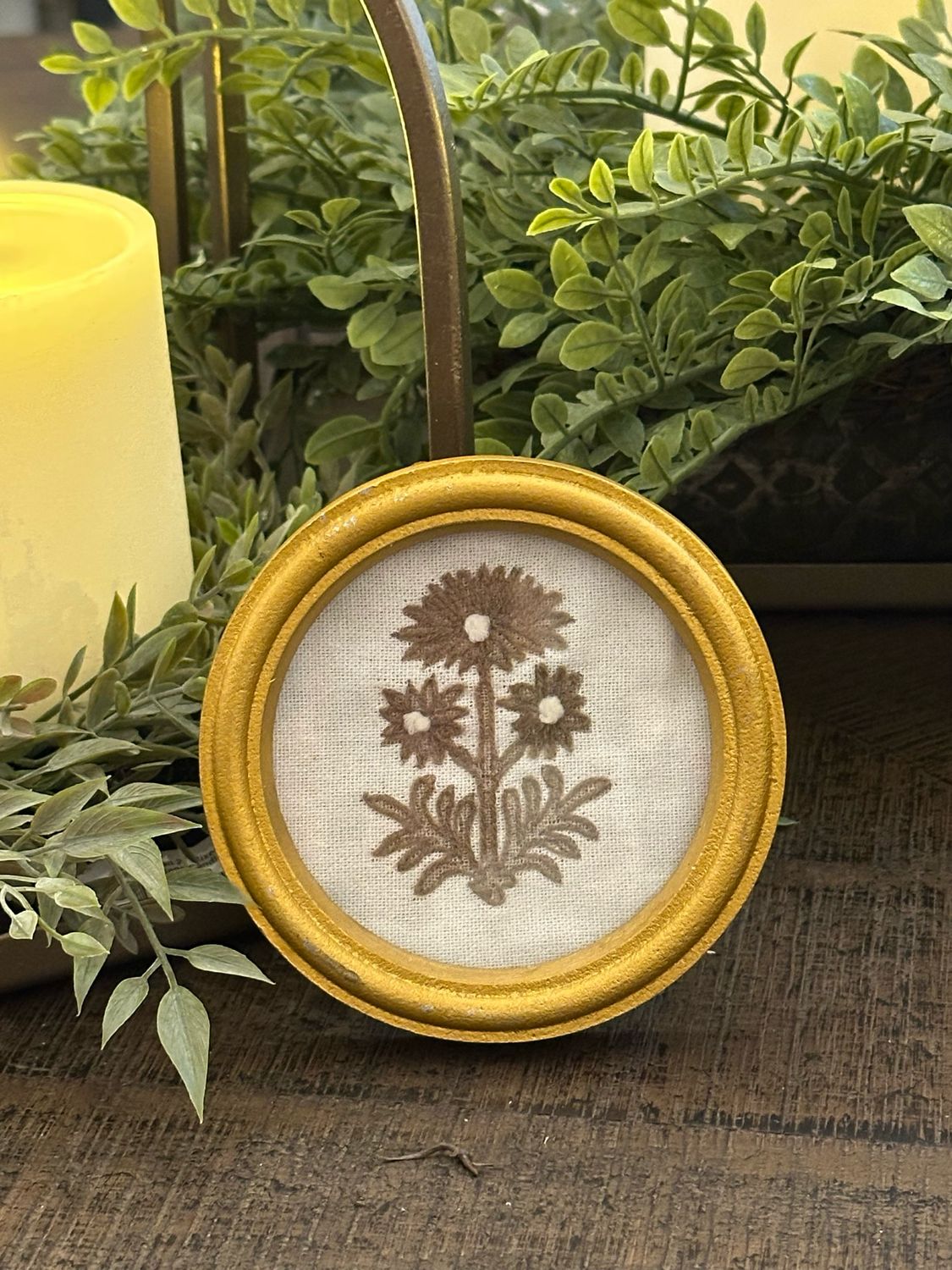 MP Circle Framed Flower 4.5"