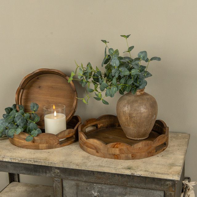 Rag Sm Scalloped Round Wood Tray 12"